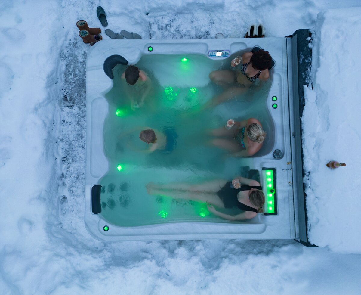 Whirlpool von oben | © Daniel Gollner / Urlaub am Bauernhof Kärnten Whirlpool von oben | © Daniel Gollner / Urlaub am Bauernhof Kärnten