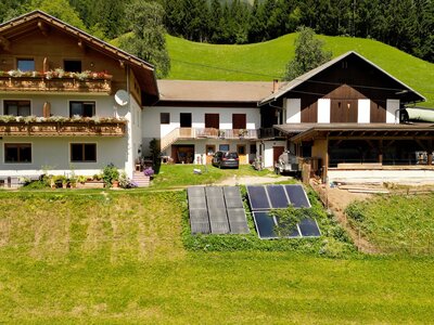 Bio-Bergbauernhof Weger - Hofansicht | © Daniel Gollner/ Urlaub am Bauernhof in Österreich