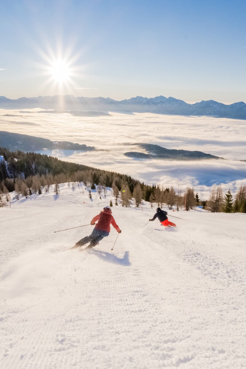 Skifahrer am Dreiländereck im Winter | © Michael Stabentheiner / Region Villach - Faaker See - Ossiacher See