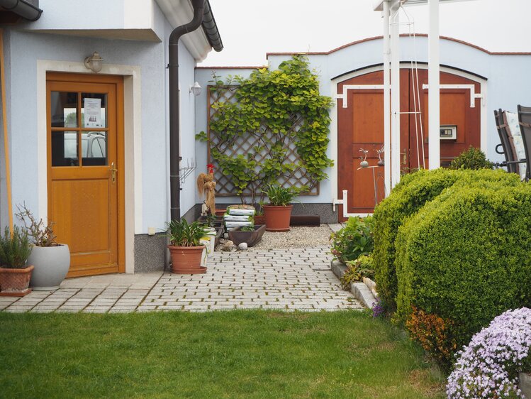 Innenhof Gästehaus Krappel | © Privat zu Gast in Niederösterreich / Elena Paschinger / www.creativelena.com 