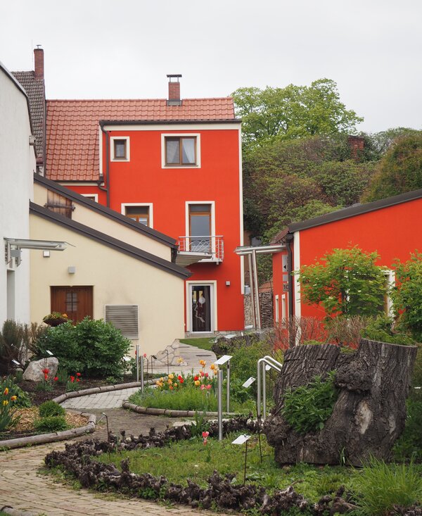 Garten - Ökologisches Gästehaus Luger | © Privat zu Gast in Niederösterreich / Elena Paschinger / www.creativelena.com 