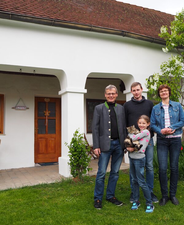 Familie Bohrn | © Urlaub am Bauernhof Niederösterreich / Elena Paschinger / www.creativelena.com