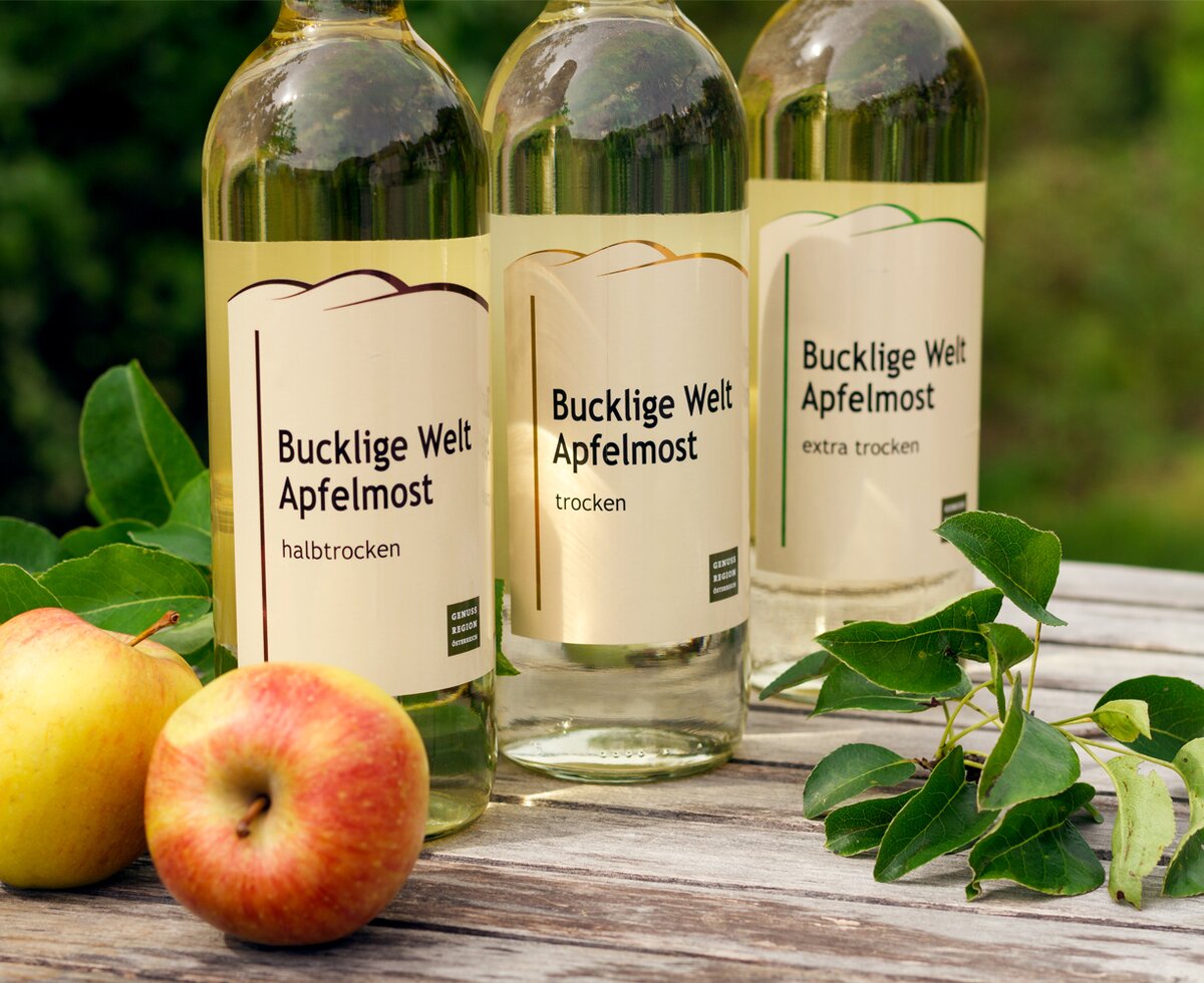 So schmeckt die Bucklige Welt - Apfelmost | © Viktoria Kornfeld So schmeckt die Bucklige Welt - Apfelmost | © Viktoria Kornfeld
