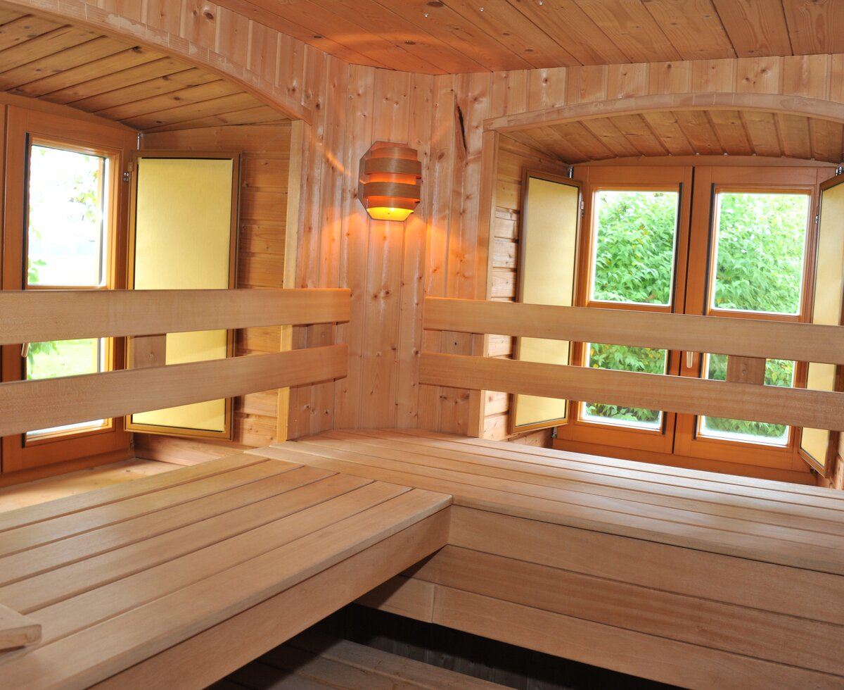 Finnische Sauna am Vitalhof Roithinger | © Urlaub am Bauernhof Oberösterreich / Toni Bauer Finnische Sauna am Vitalhof Roithinger in Schlüßlberg | © Urlaub am Bauernhof Oberösterreich / Toni Bauer