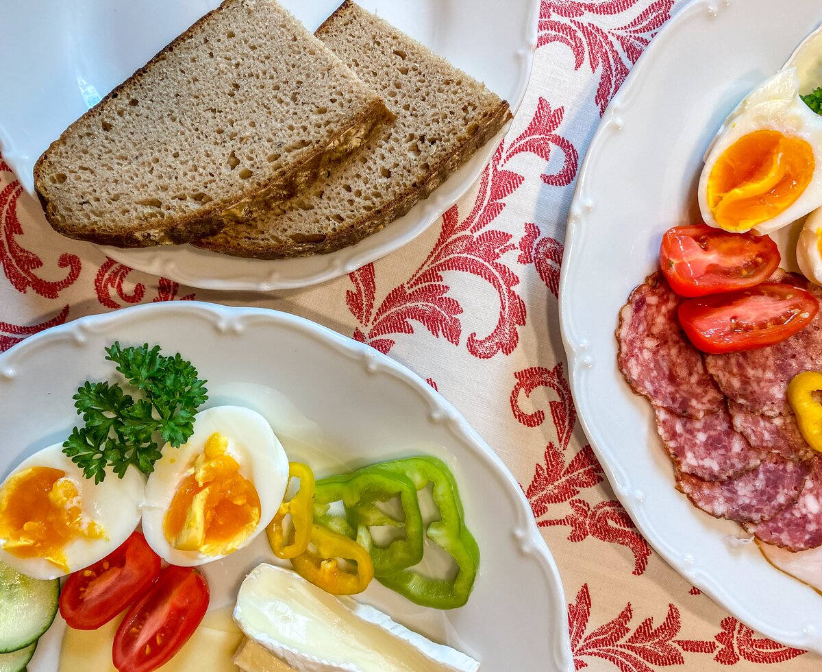 Frühstück mit Produkten vom Bauernhof | © Urlaub am Bauernhof Oberösterreich / Viktoria Urbanek