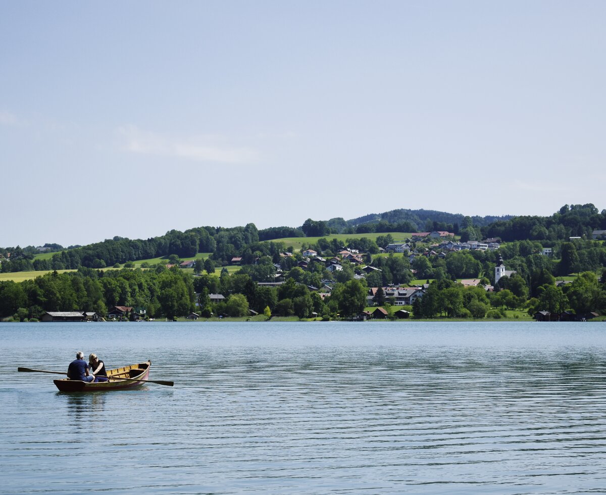 Bootsfahrt auf dem Irrsee | © Urlaub am Bauernhof Oberösterreich / Harald Puchegger Bootsfahrt auf dem Irrsee | © Urlaub am Bauernhof Oberösterreich / Harald Puchegger