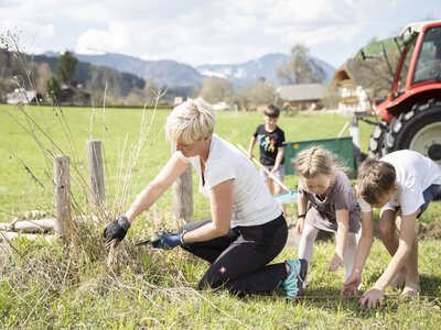 Frühlingsputz am Hof | © Urlaub am Bauernhof / Pascal Baronit Frühlingsputz am Hof | © Urlaub am Bauernhof / Pascal Baronit