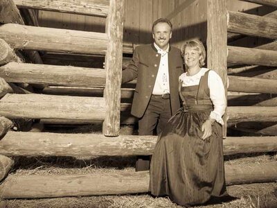 Portrait Hubert und Andrea Lechleitner | © Urlaub am Bauernhof Österreich / Lechleitner / Tobadillerhof Portrait Hubert und Andrea Lechleitner Tobadillerhof | © Urlaub am Bauernhof Österreich / Lechleitner / Tobadillerhof