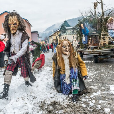 Hexe beim Schönperchtenlauf  | © (c) SalzburgerLand Tourismus - Achim Meurer