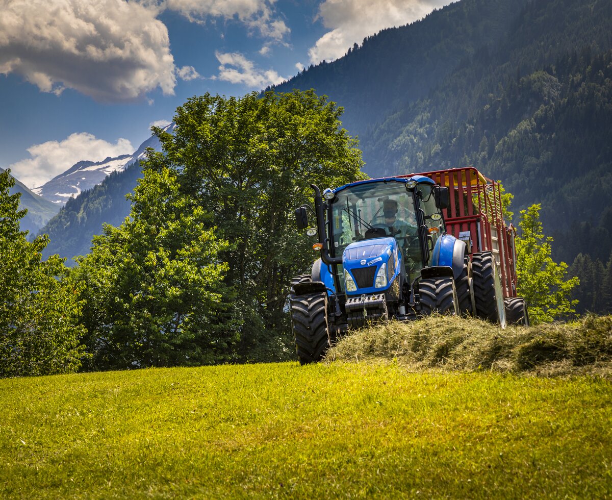 Heuernte, Oberhaushof, Mittersill, SalzburgerLand | © Bernd Suppan / Urlaub am Bauernhof SalzburgerLand Heuernte, Oberhaushof, Mittersill, SalzburgerLand | © Bernd Suppan / Urlaub am Bauernhof SalzburgerLand