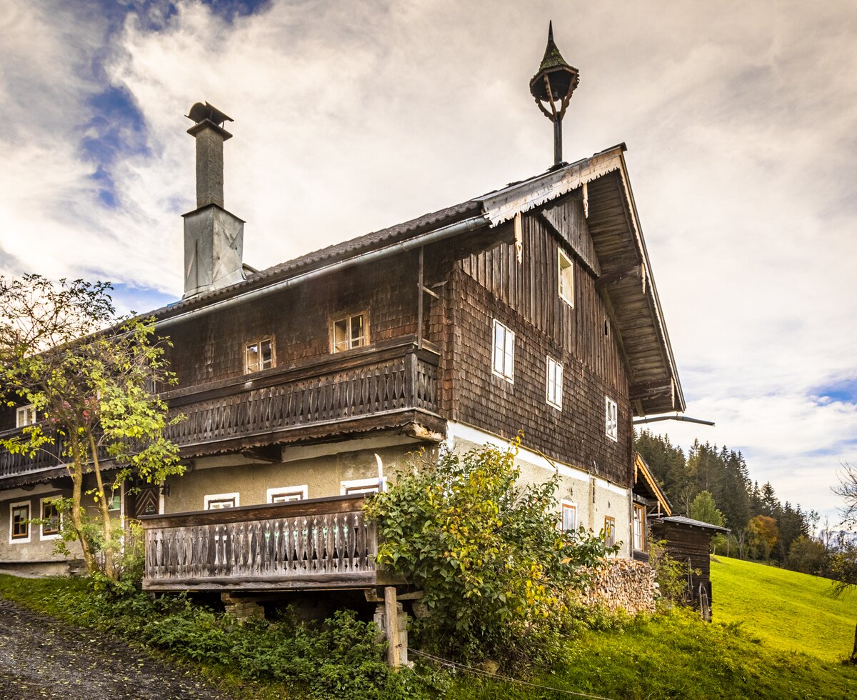 Ehemaliger Bergbauernhof Eisenhut in Hüttau, SalzburgerLand | © Urlaub am Bauernhof SalzburgerLand / Bernd Suppan Ehemaliger Bergbauernhof Eisenhut in Hüttau, SalzburgerLand | © Urlaub am Bauernhof SalzburgerLand / Bernd Suppan