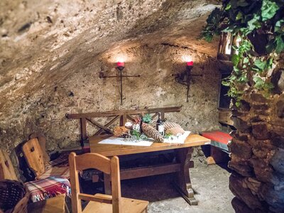 Tisch im Weinkeller | © Urlaub am Bauernhof im SalzburgerLand / Matthias Gruber Tisch im Weinkeller | © Urlaub am Bauernhof im SalzburgerLand / Matthias Gruber