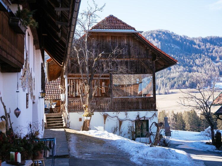 Aussenbereich vom Bauernhof Plank, Reitbauernhof in der Steiermark | © Urlaub am Bauernhof Steiermark / Daniel Gollner