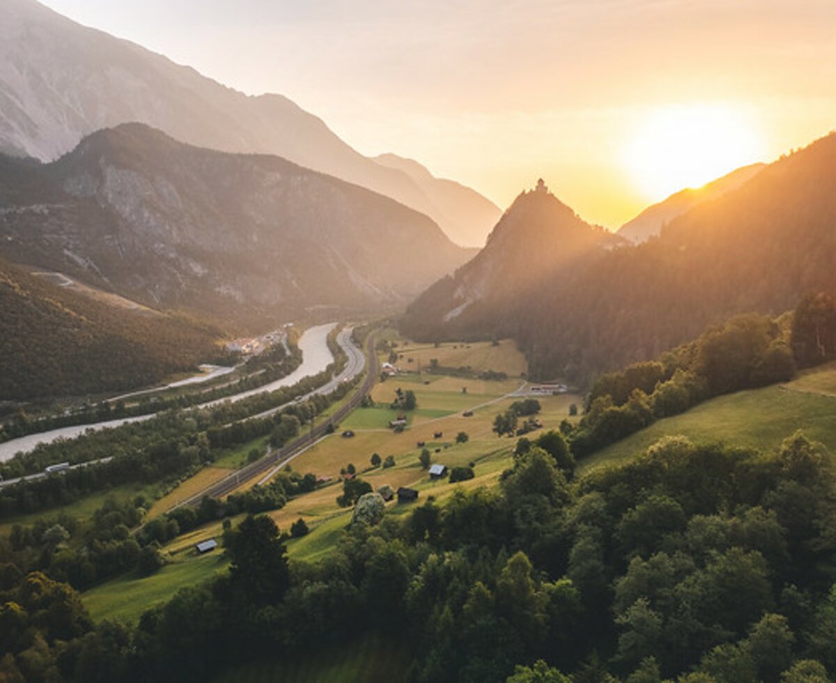 Burgenweg | © ©TVB Tirol West/ Roman Huber